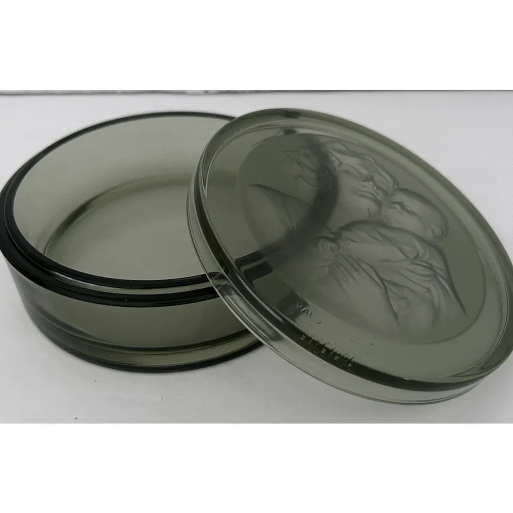 Vintage Val St. Lambert Belcique Green Glass Intaglio Covered Powder Box c. 1935